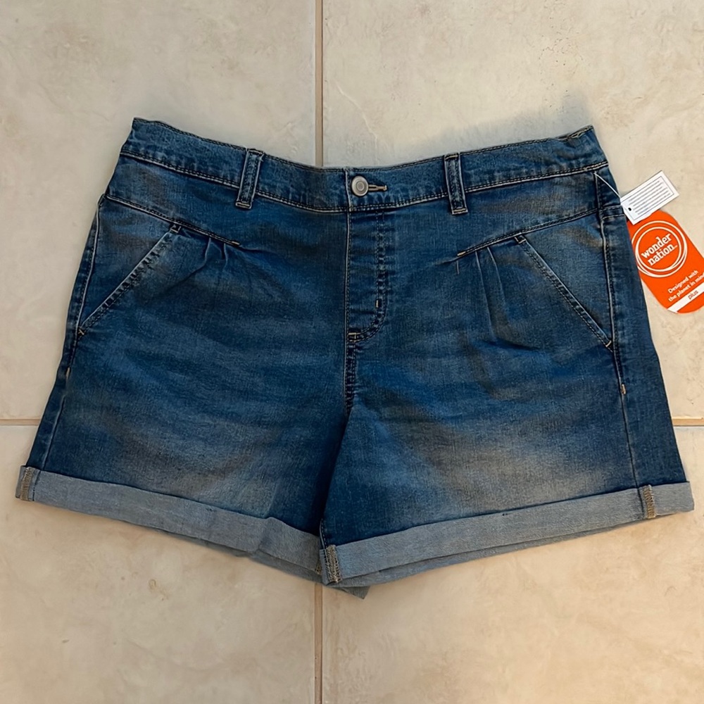 Girls Pleated Denim Shorts XL 14-16 Plus * Wonder Nation Medium Wash Blue Jeans
